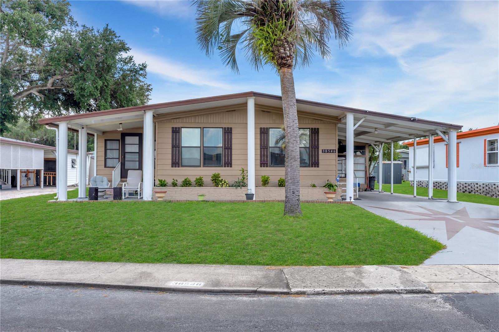 38546 STAFFORD DR - Photo 1
