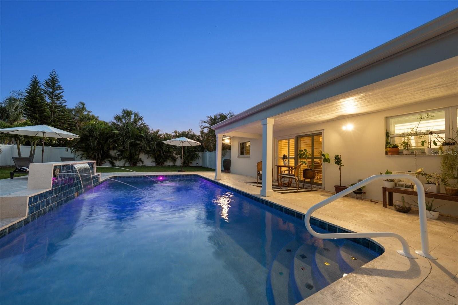 821 JACARANDA DR - Photo 1