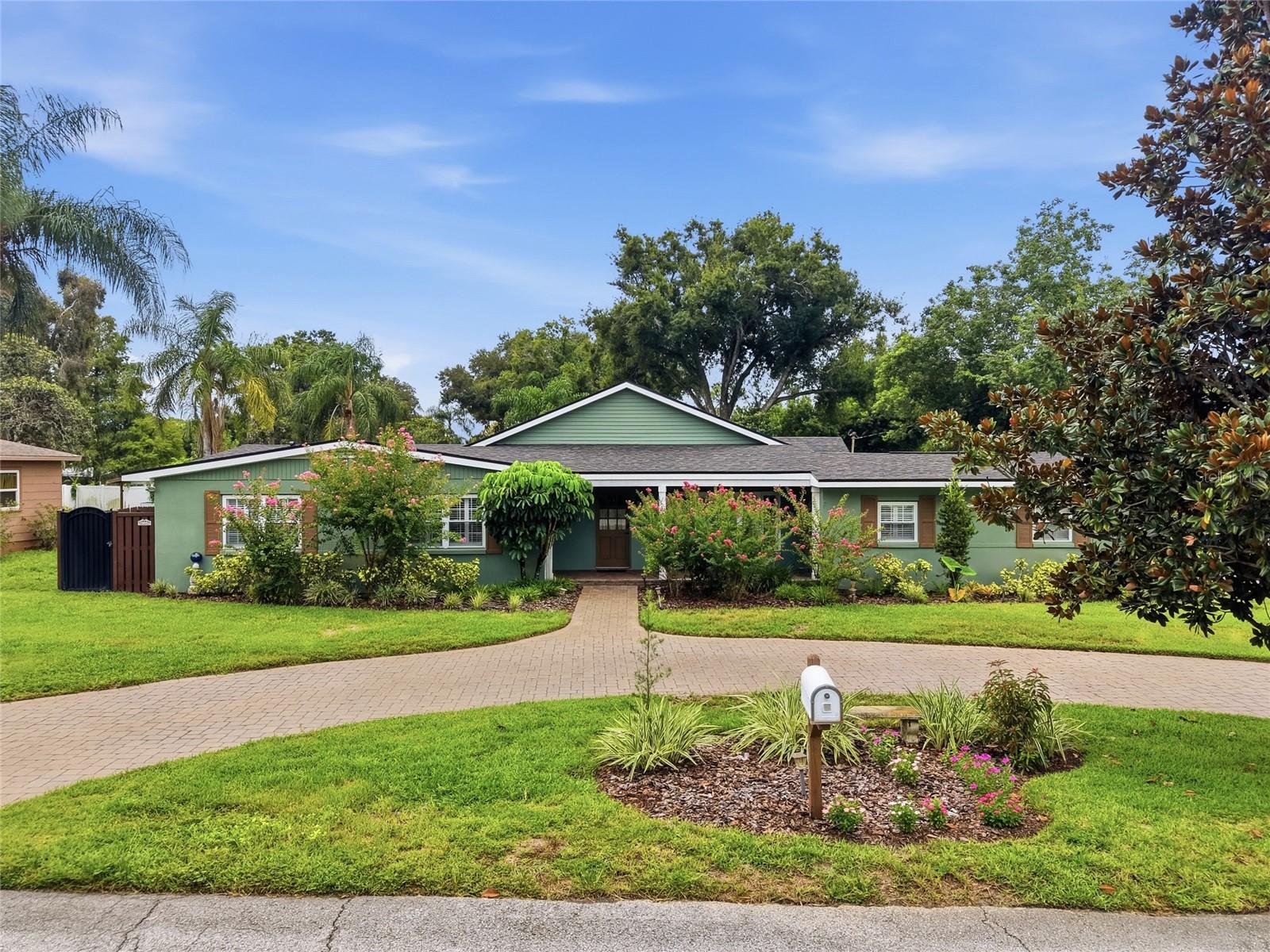 1216 S PINE LAKE DR - Photo 1