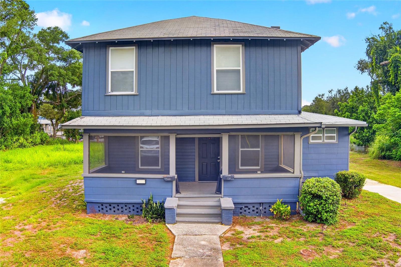 1615 14TH ST S - Photo 1