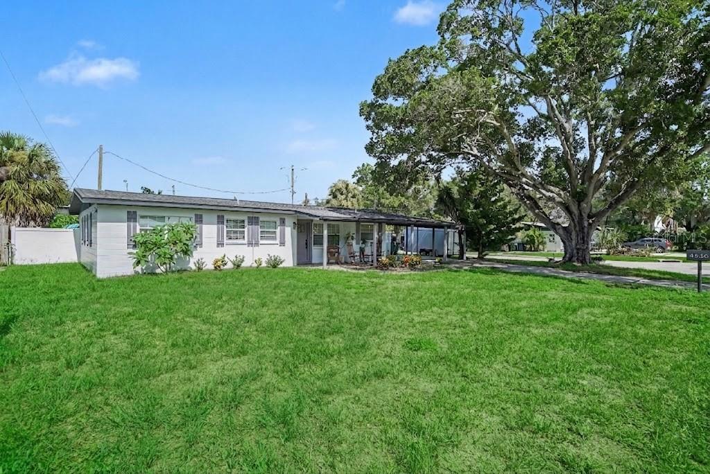 4636 W BAY COURT AVE - Photo 1
