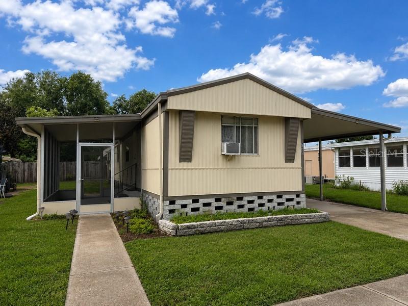 7920 SUNRUNNER RD - Photo 1