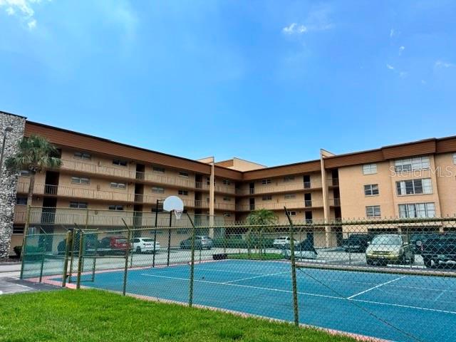5820 N CHURCH AVE #256 - Photo 1