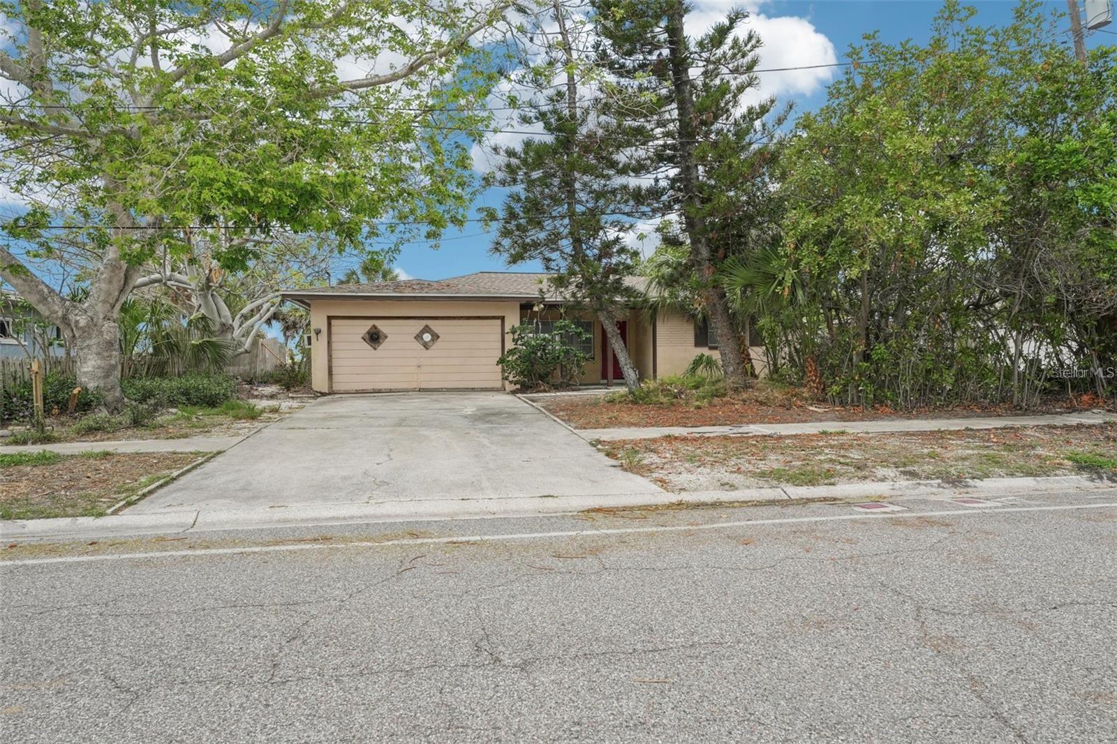 9300 GULF BLVD - Photo 1