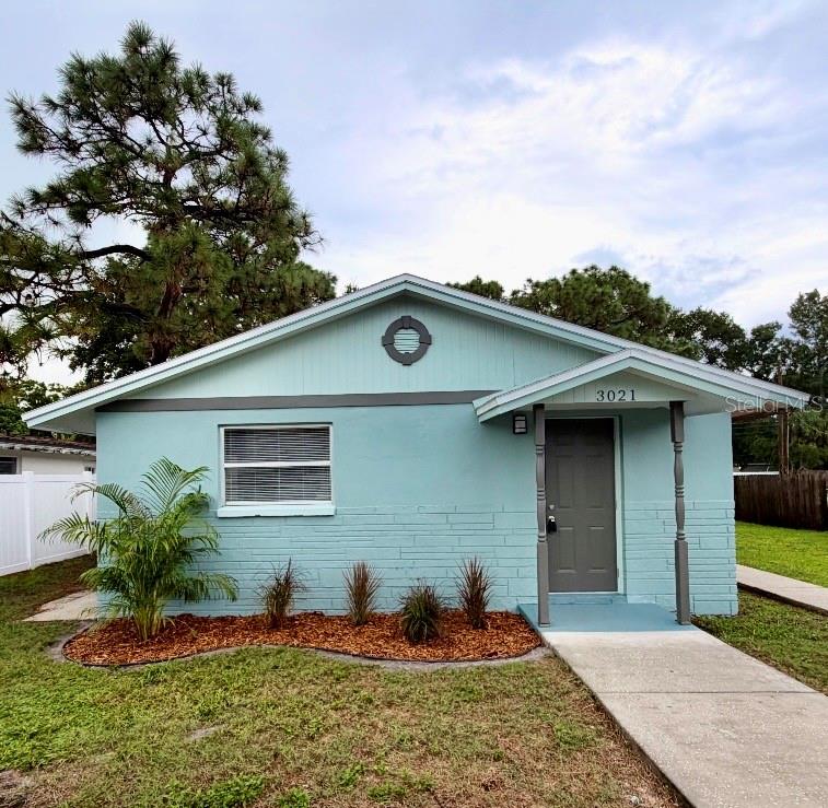 3021 OAKLAWN AVE #A - Photo 1