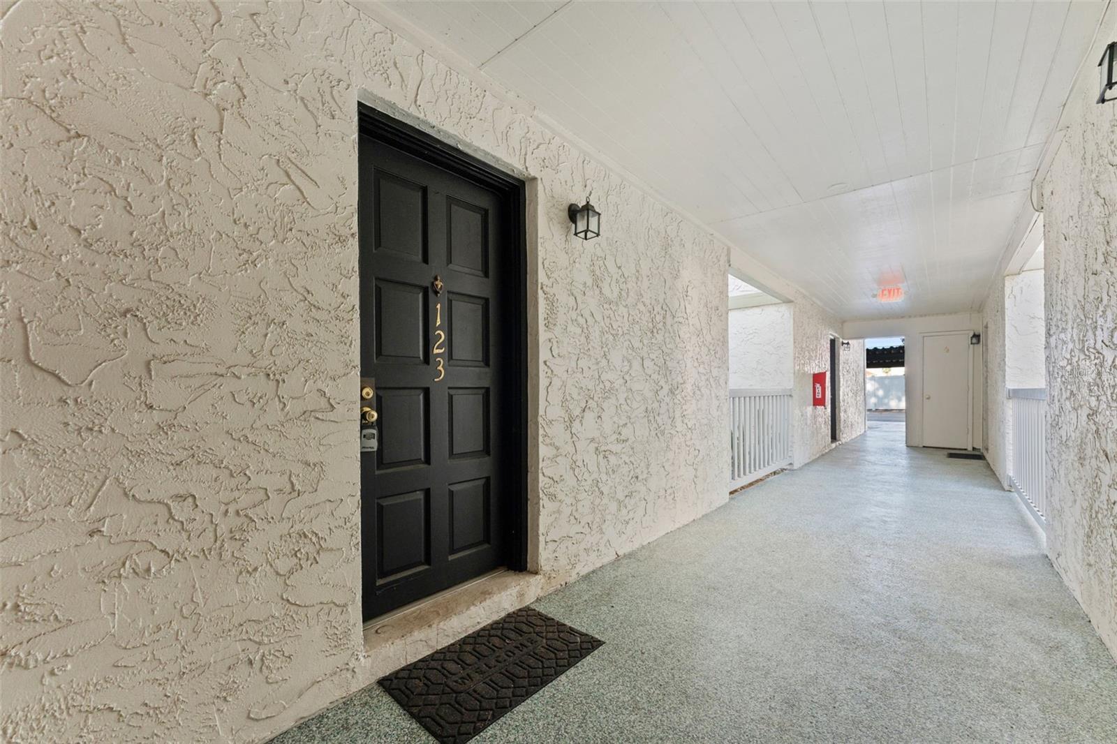 4611 W NORTH B ST #123 - Photo 1