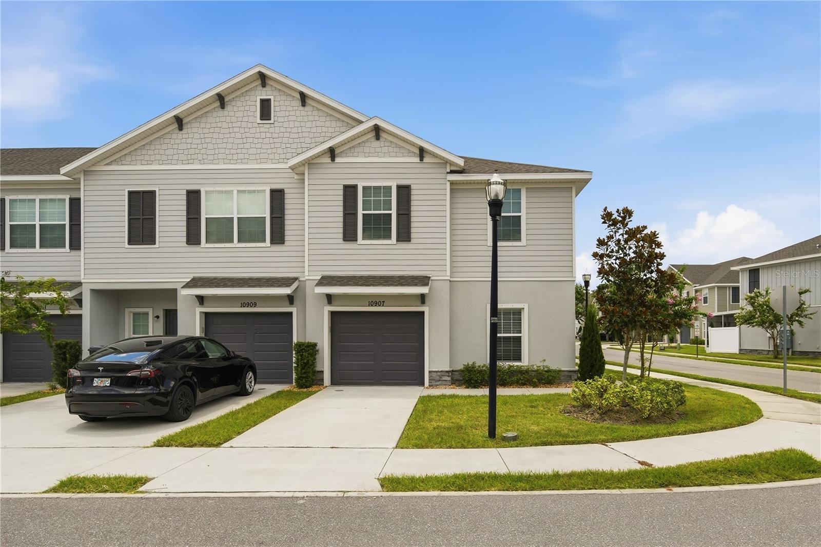 10907 QUICKWATER CT - Photo 1