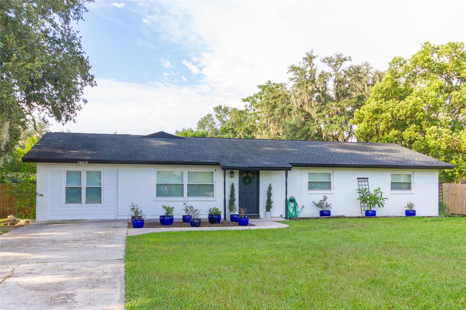 12231 KELLY LN - Photo 1