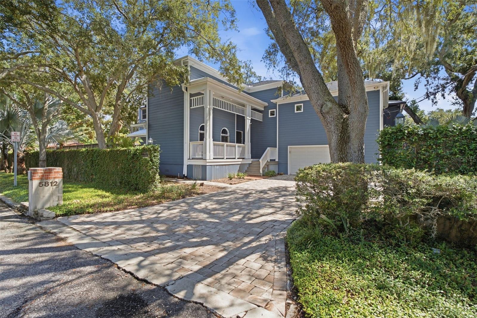 5812 BAYSHORE BLVD - Photo 1