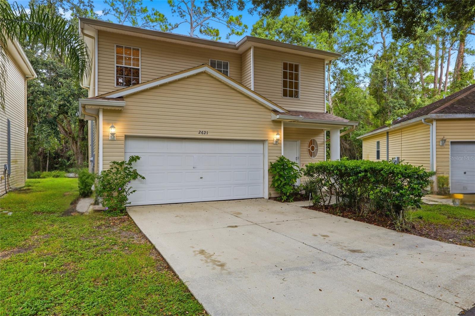 2621 FIDDLESTICK CIR - Photo 1