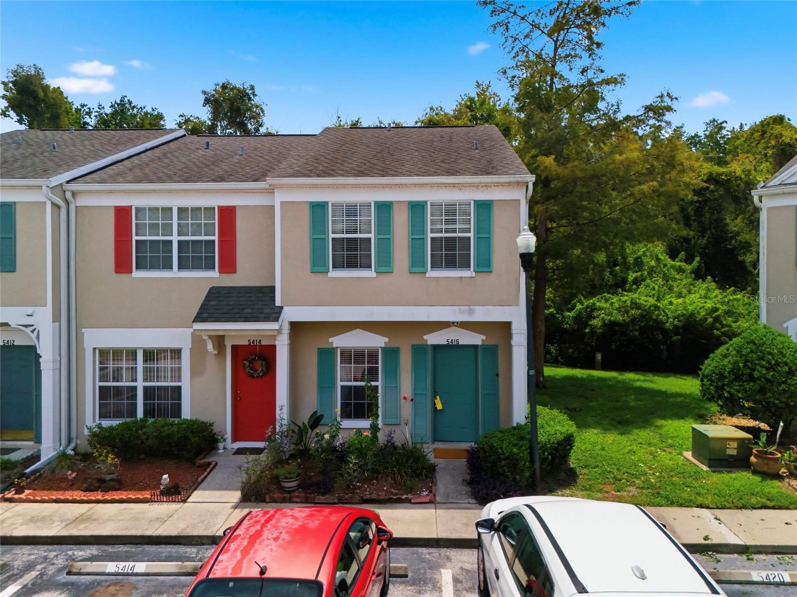 5416 CARROLLWOOD KEY DR #8 - Photo 1