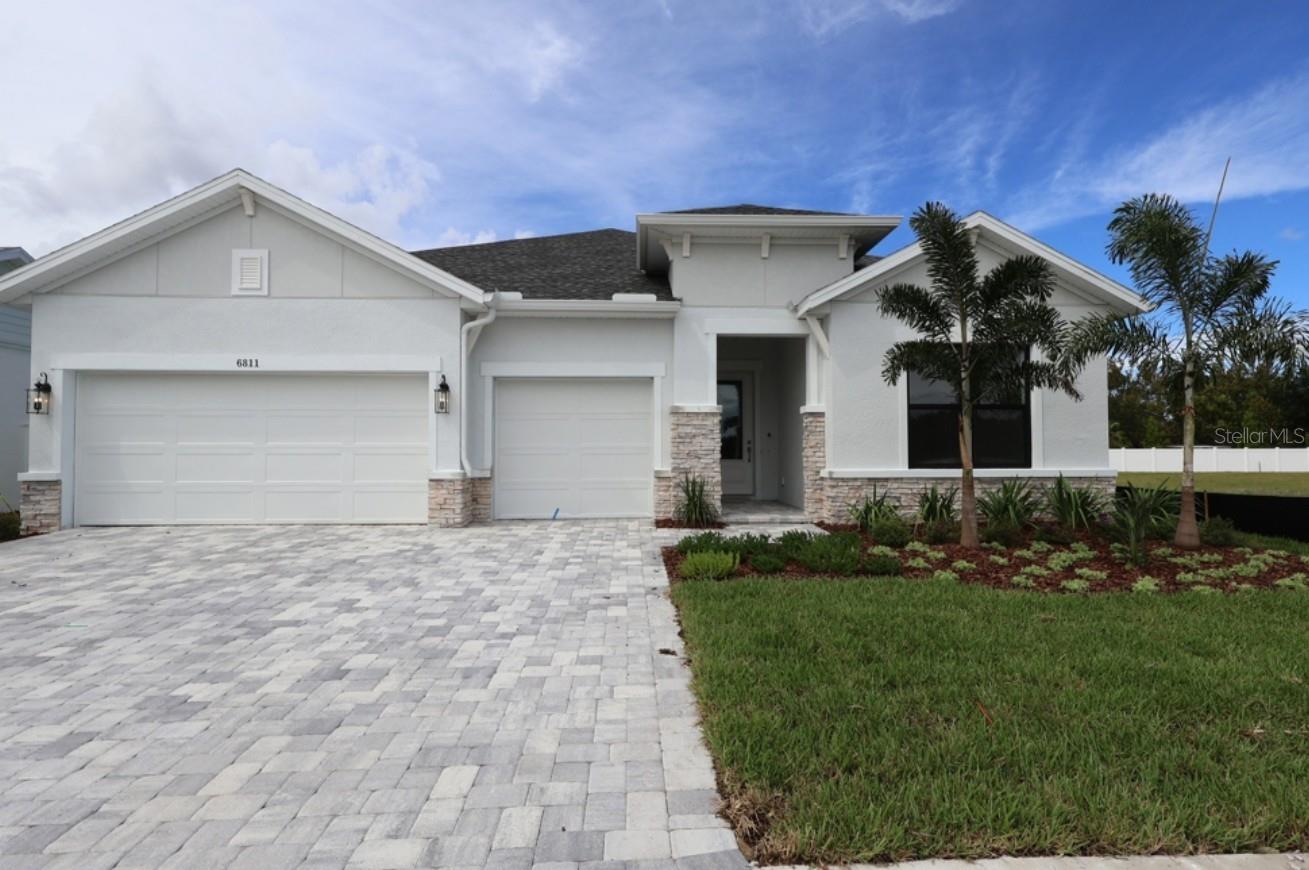 6811 HERON MEADOW DR - Photo 1