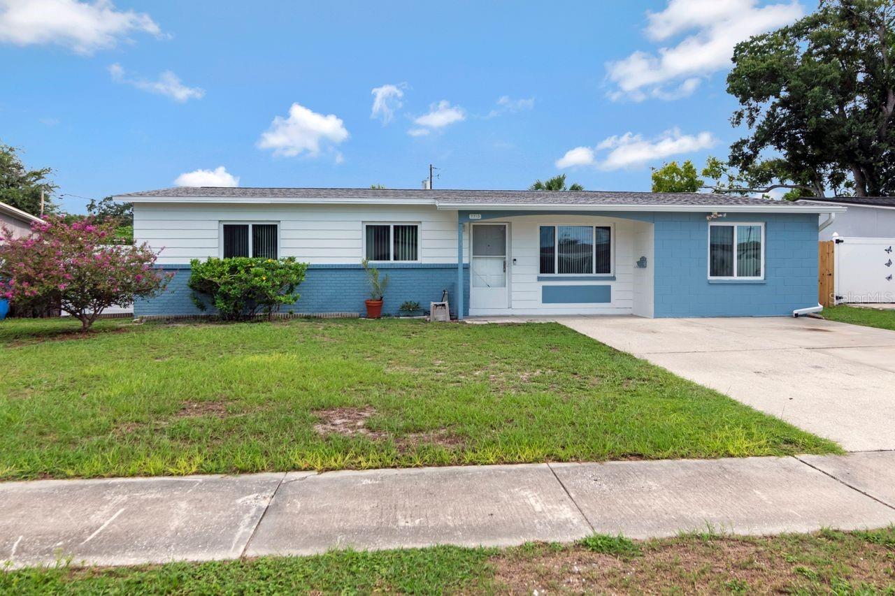 7713 W POWHATAN AVE - Photo 1