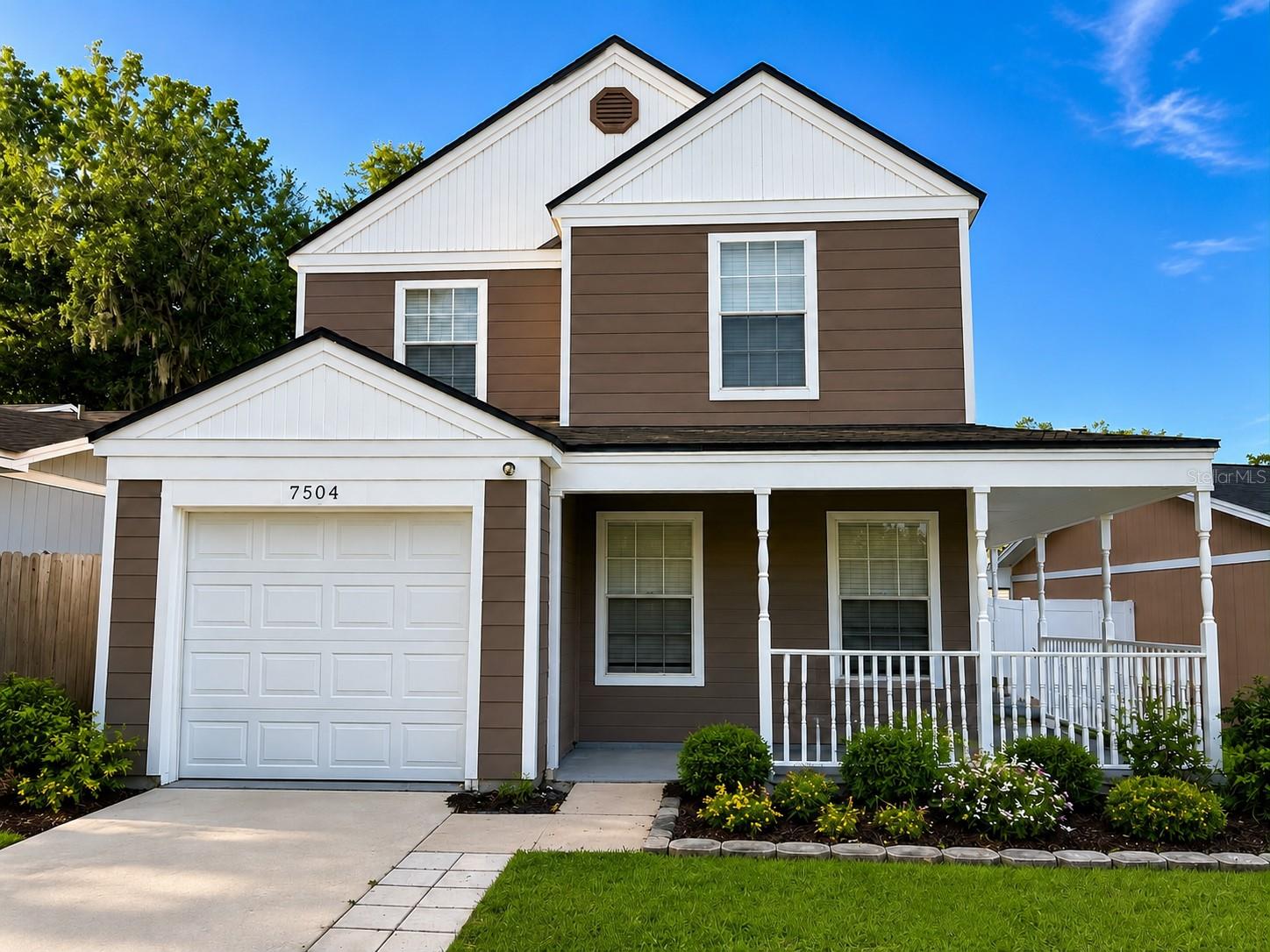 7504 GADSDEN DRIVE - Photo 1