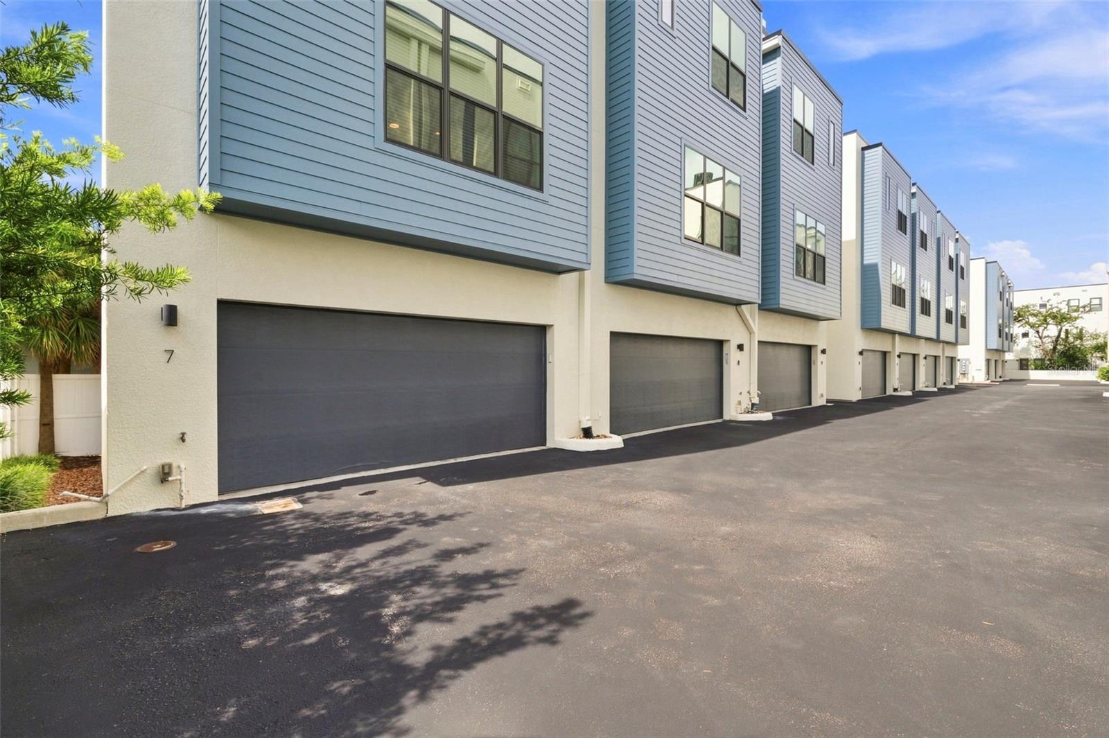 4810 W MCELROY AVE #7 - Photo 1