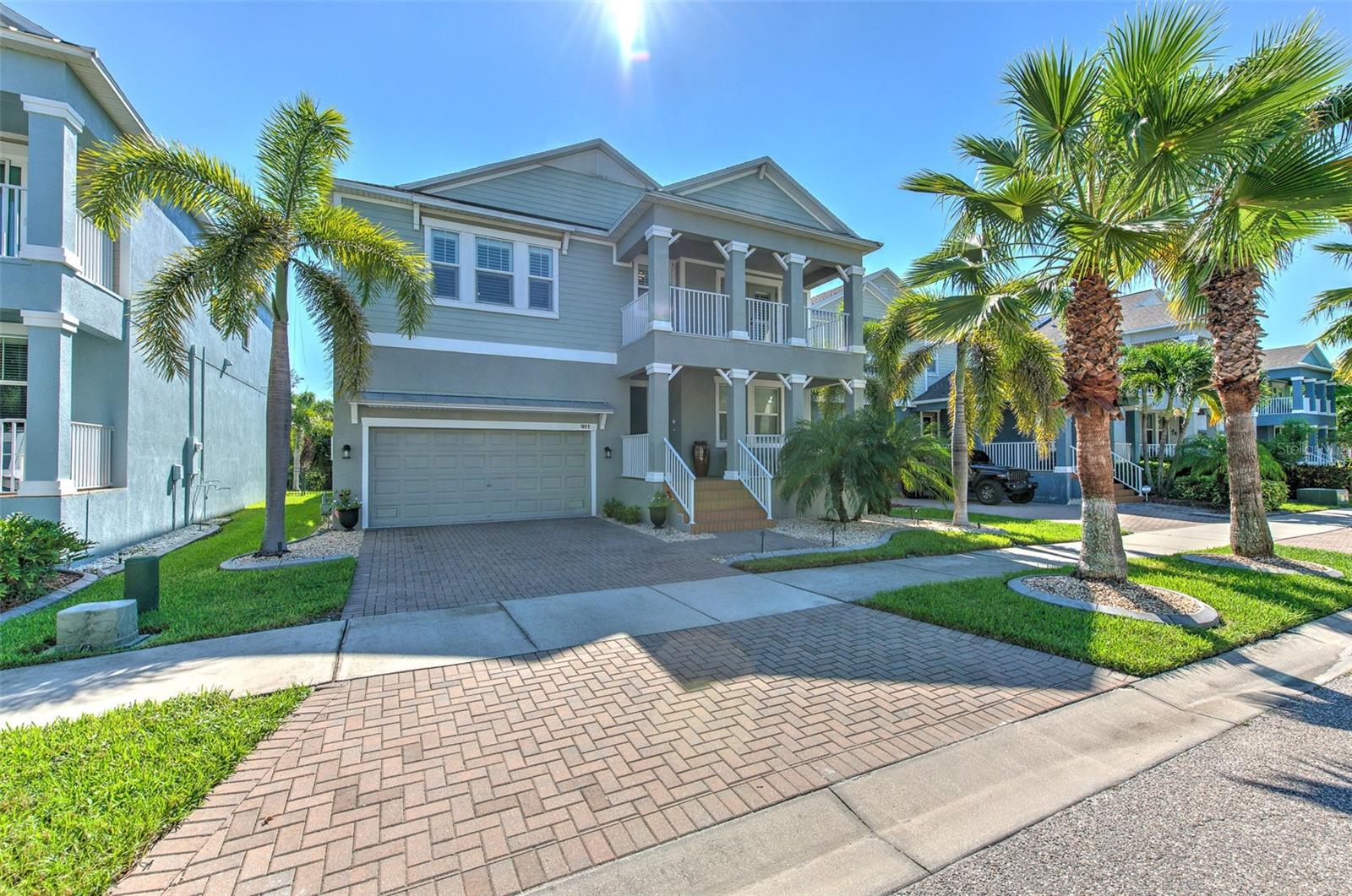 911 SEAGRAPE DR - Photo 1
