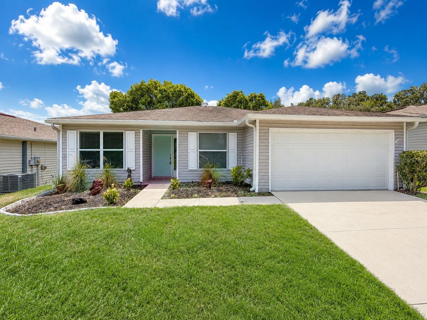 29204 PRINCEVILLE DR - Photo 1