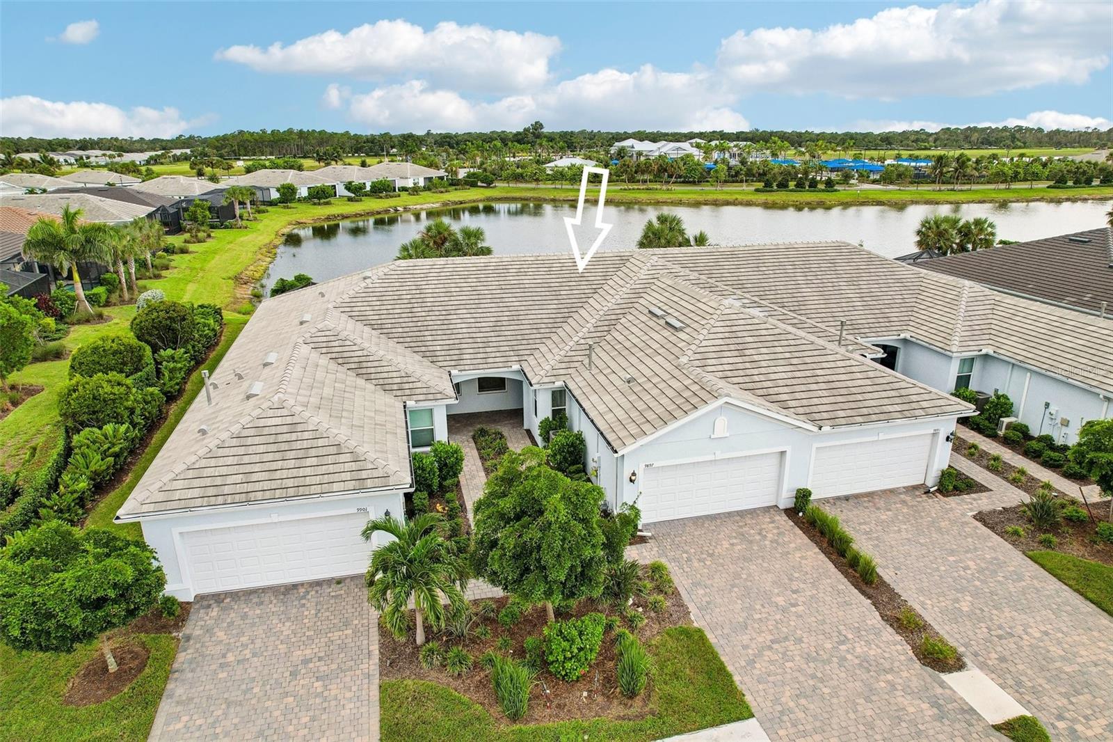 9897 BRIGHT WATER DR - Photo 1