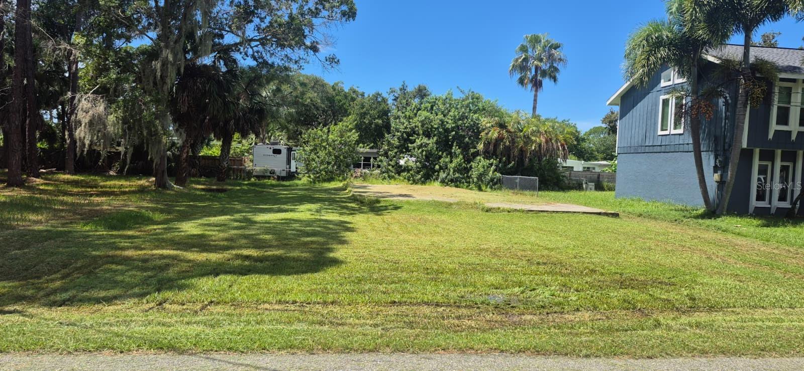 7131 OAKWOOD DR - Photo 1