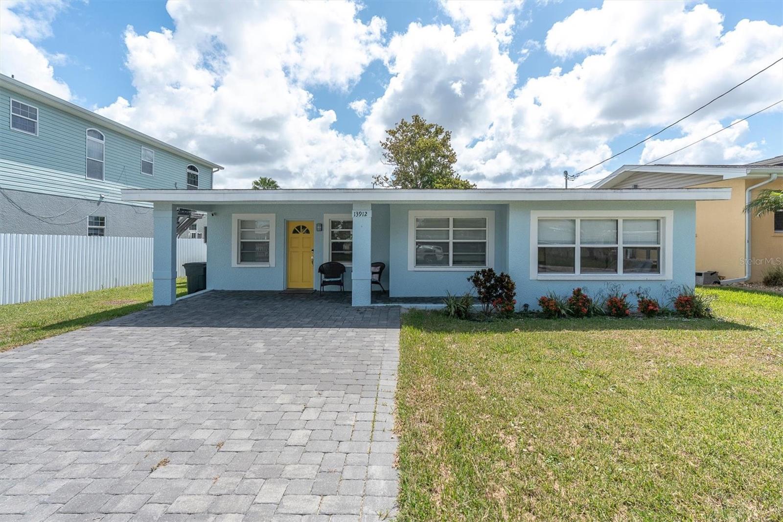 13912 DULEY AVE - Photo 1