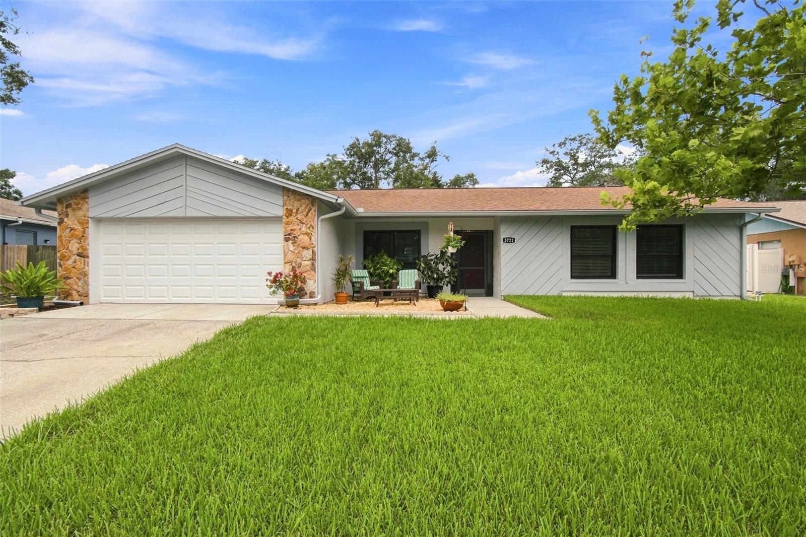3721 SAND PEBBLE DR - Photo 1
