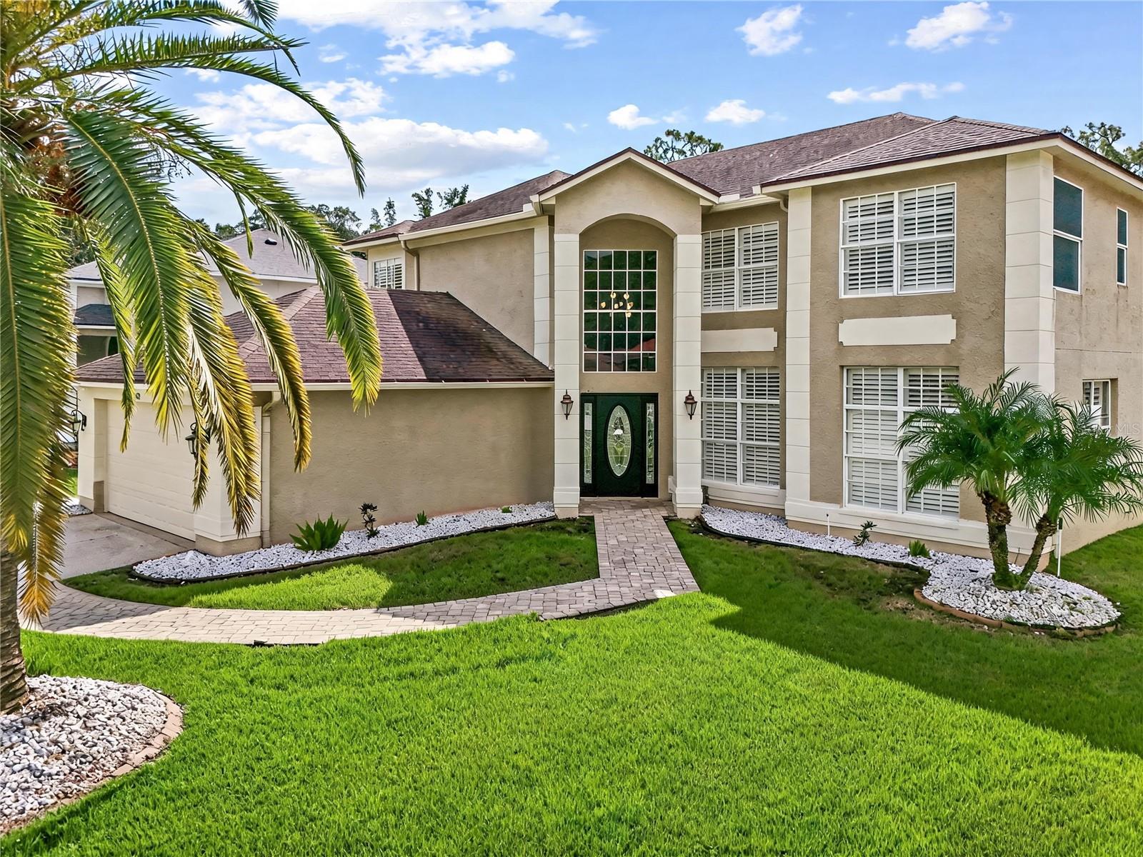 15713 MUIRFIELD DR - Photo 1