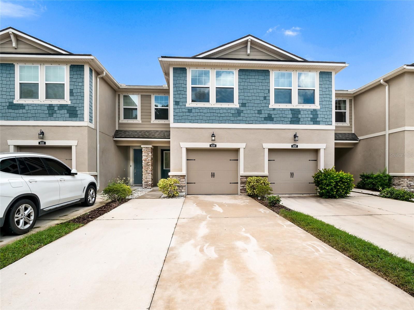 14309 PONDHAWK LN - Photo 1