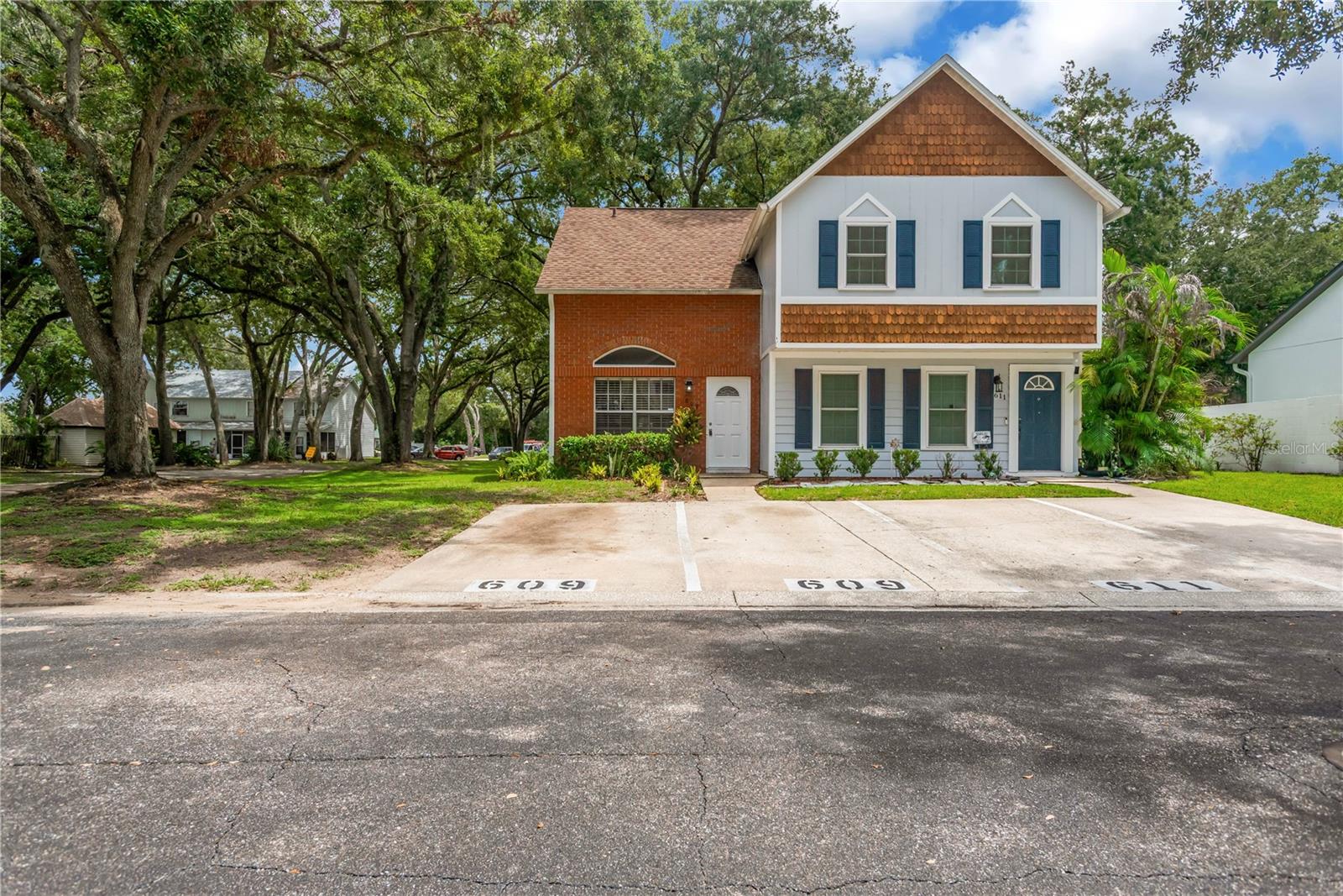 609 SAINT HENRY DR - Photo 1