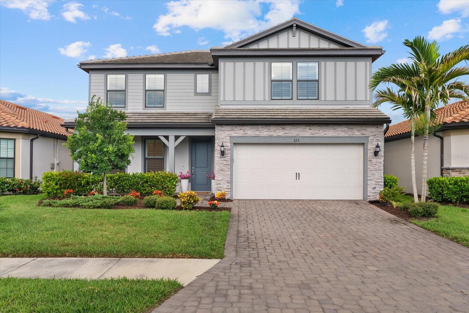 725 GADWALL CT - Photo 1