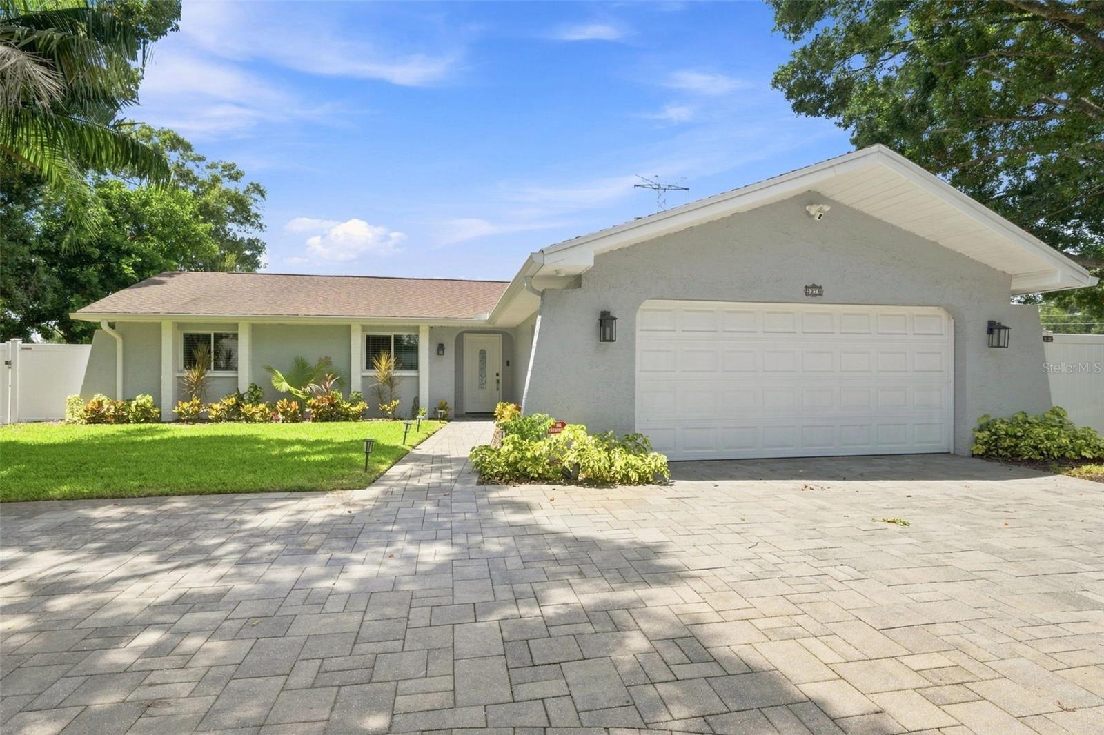 3276 FOX HILL DR - Photo 1
