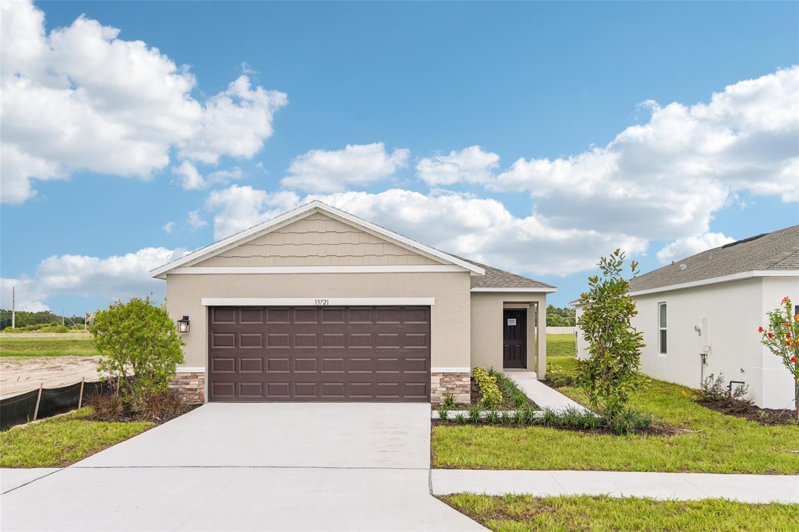 13721 SQUALL LN - Photo 1