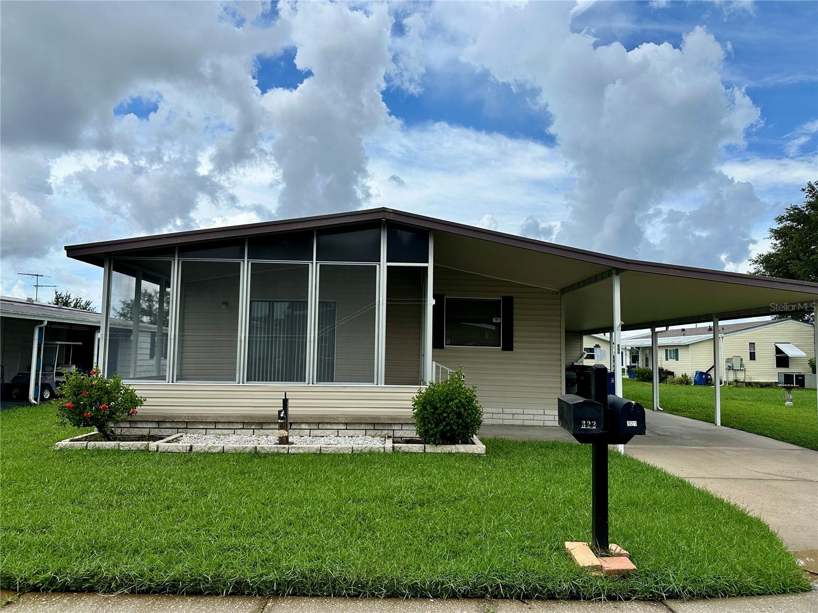 322 BASS CT - Photo 1
