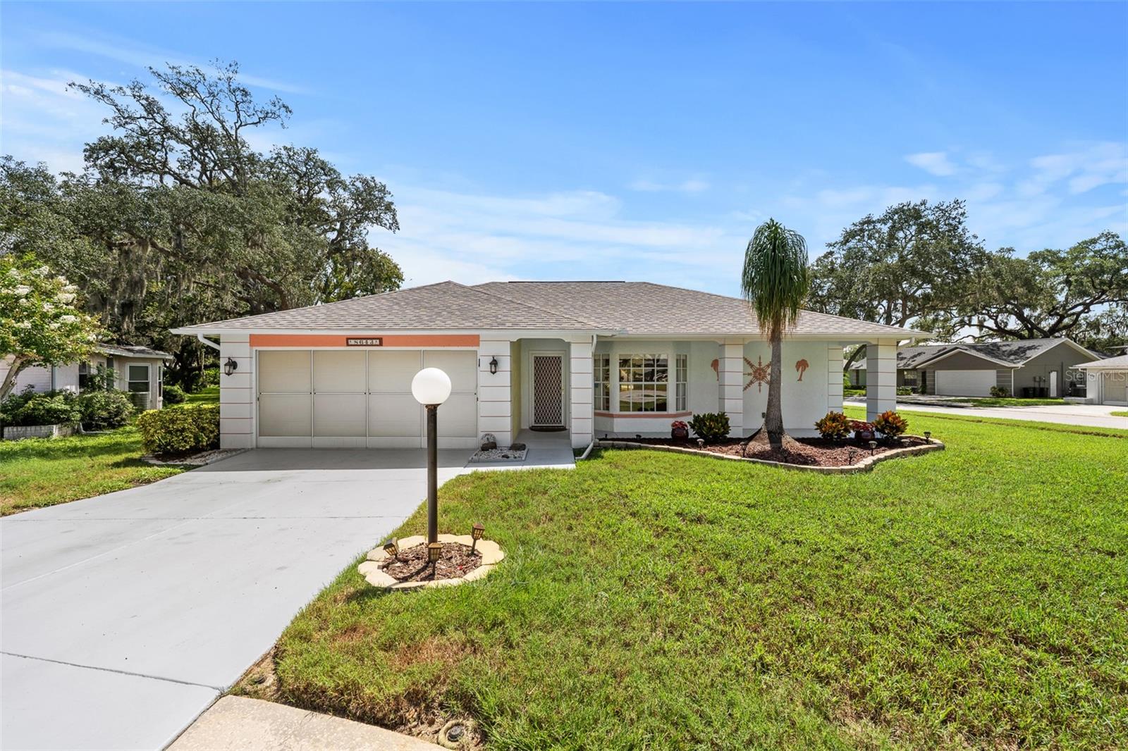 8643 GOLD PINE DR - Photo 1