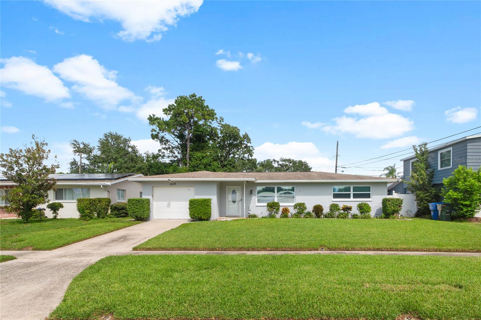 487 LAKE HILL LN - Photo 1