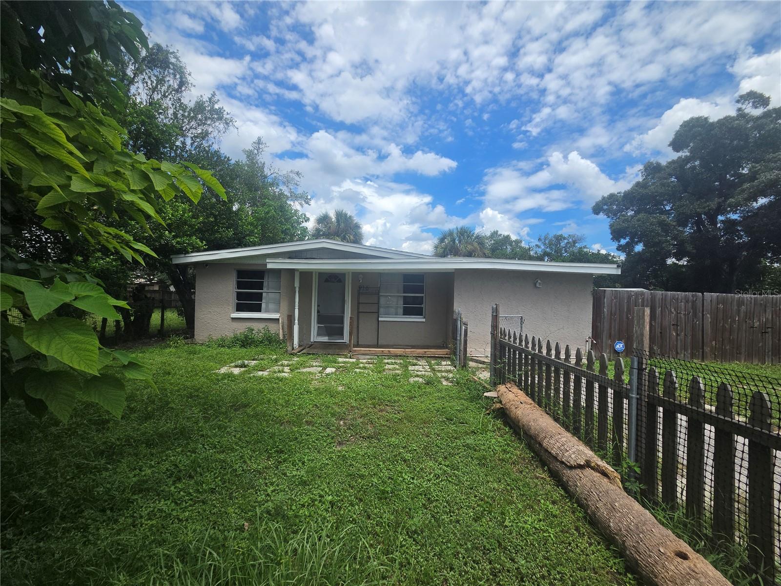 916 E 123RD AVE - Photo 1