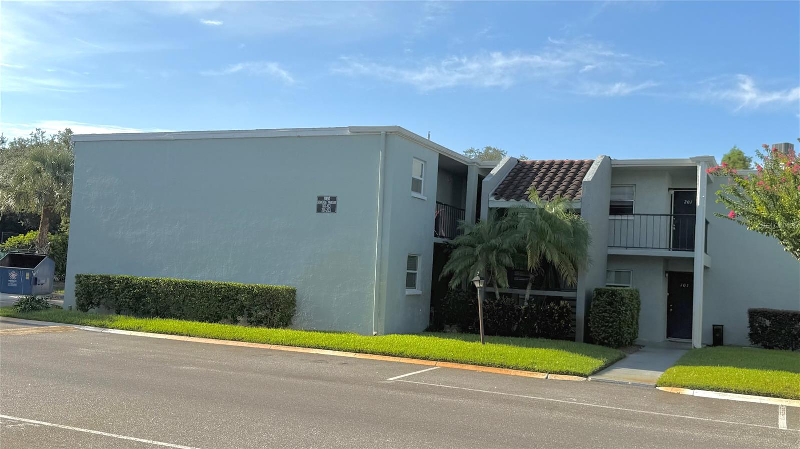 2830 SOMERSET PARK DR #202 - Photo 1