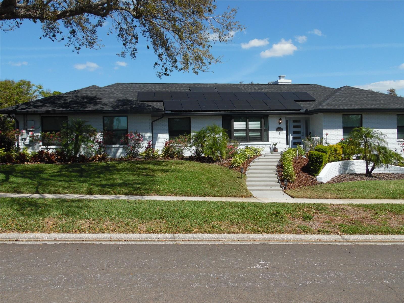 2709 FAIRWAY VIEW DR - Photo 1