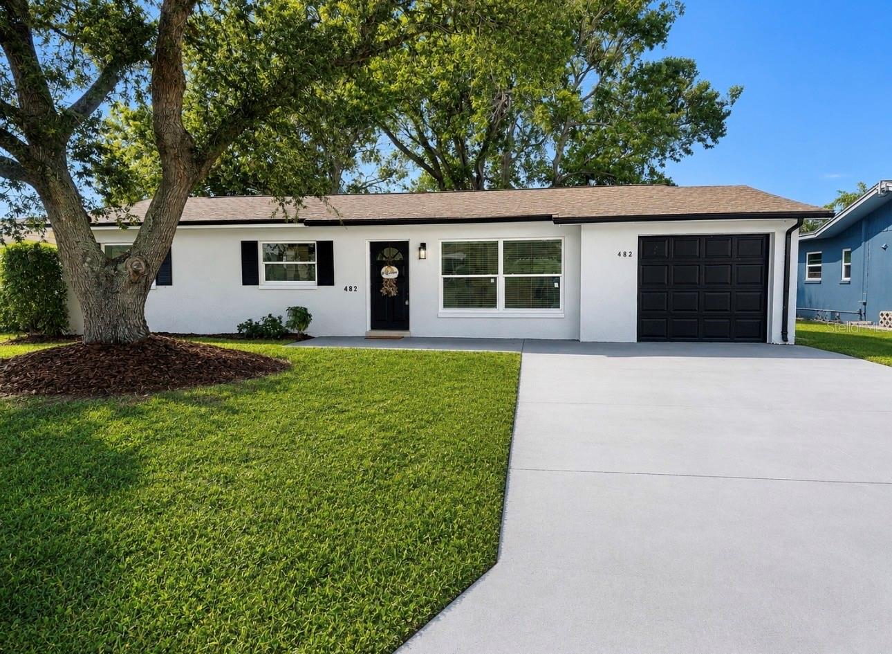 482 OAKWOOD DR - Photo 1