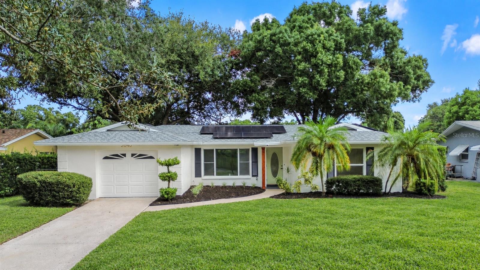 2040 FOREST DR - Photo 1