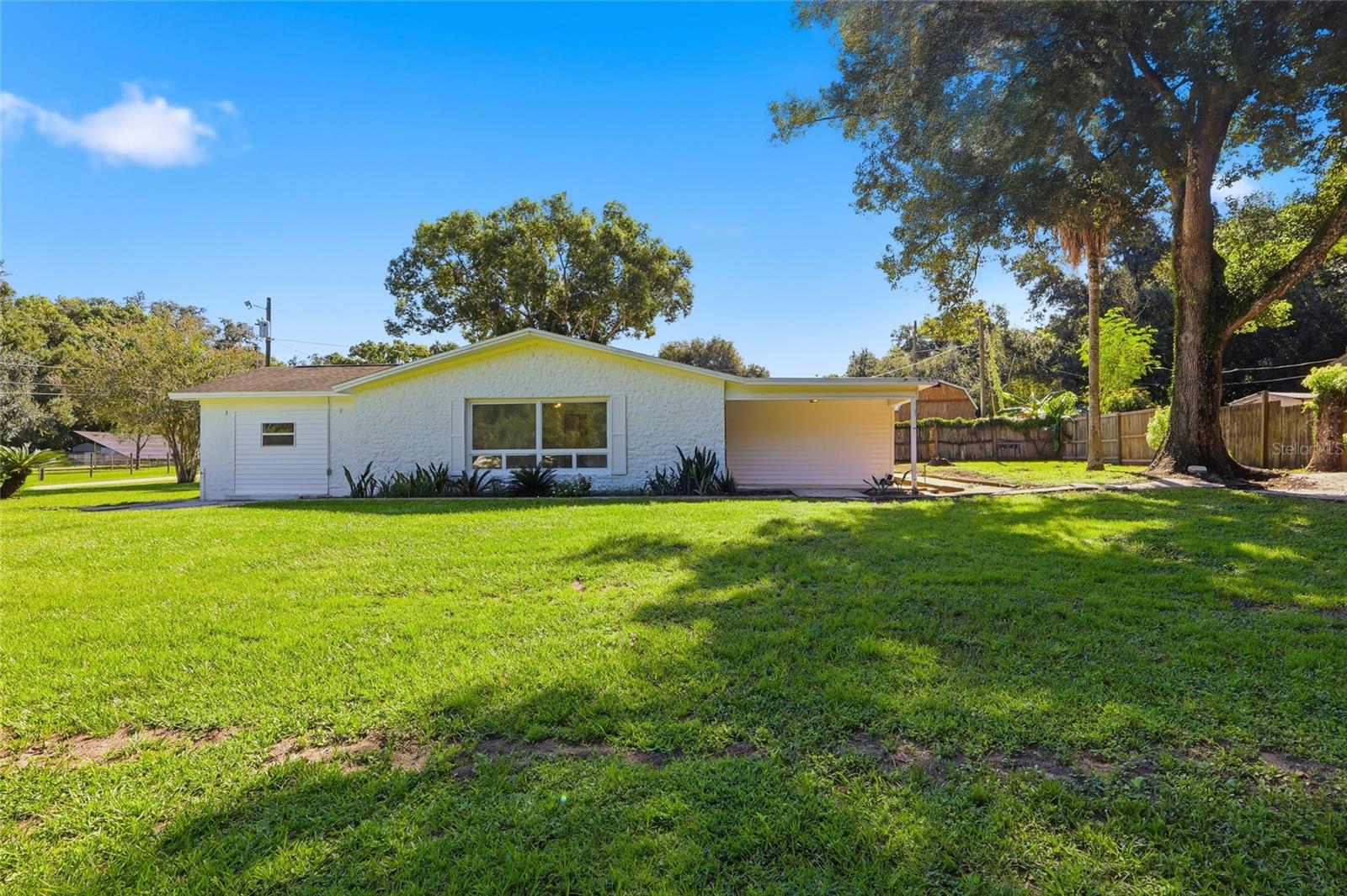 39250 MIRAMAR DR - Photo 1
