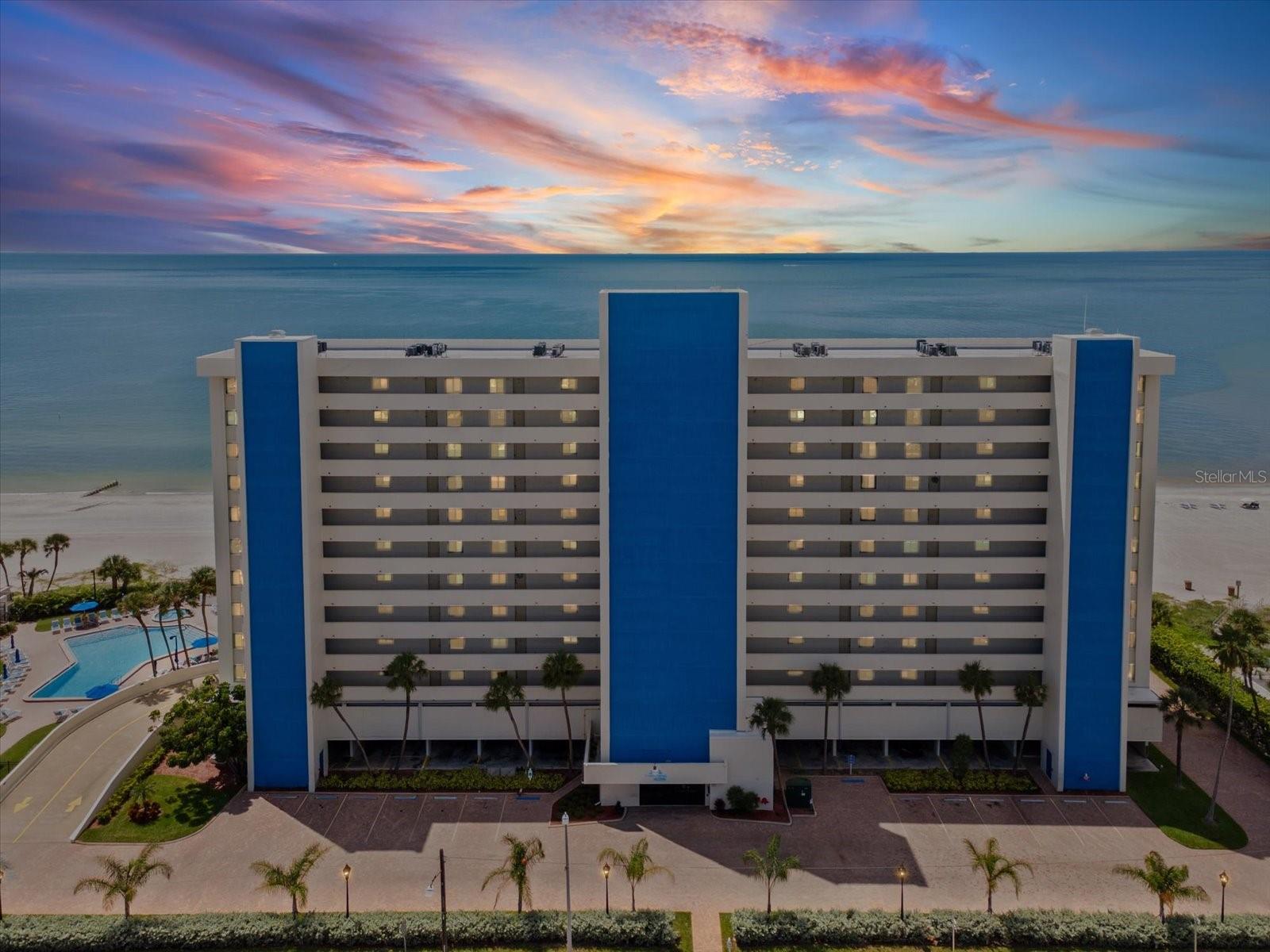 15000 GULF BLVD #807 - Photo 1