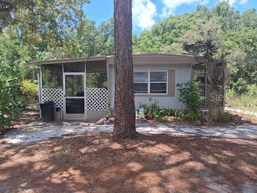 9723 TOM ST - Photo 1