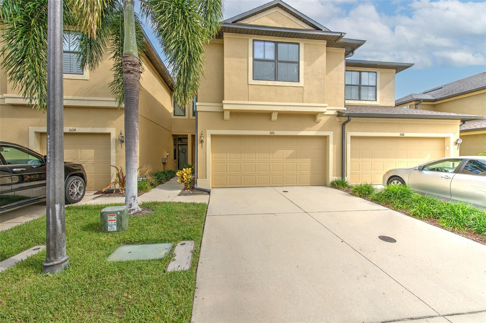 5116 BAY ISLE CIR - Photo 1