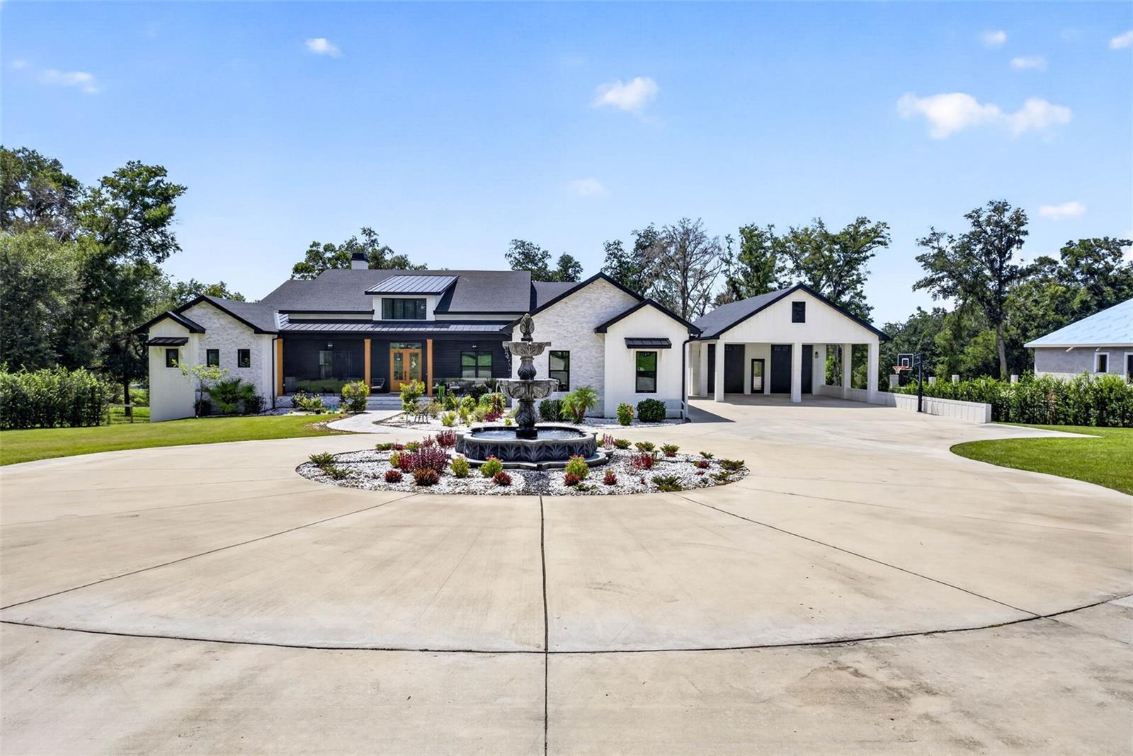 13323 HAPPY HILL RD - Photo 1