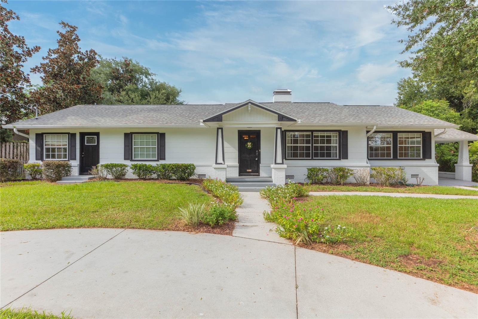 37935 COLEMAN AVE - Photo 1