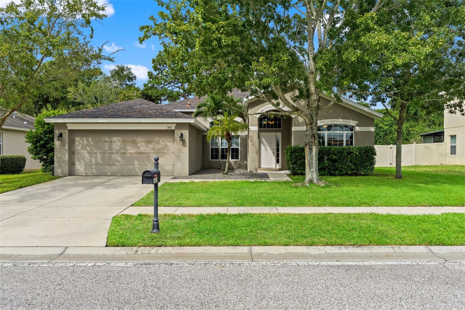 1419 BLUE MARLIN BLVD - Photo 1