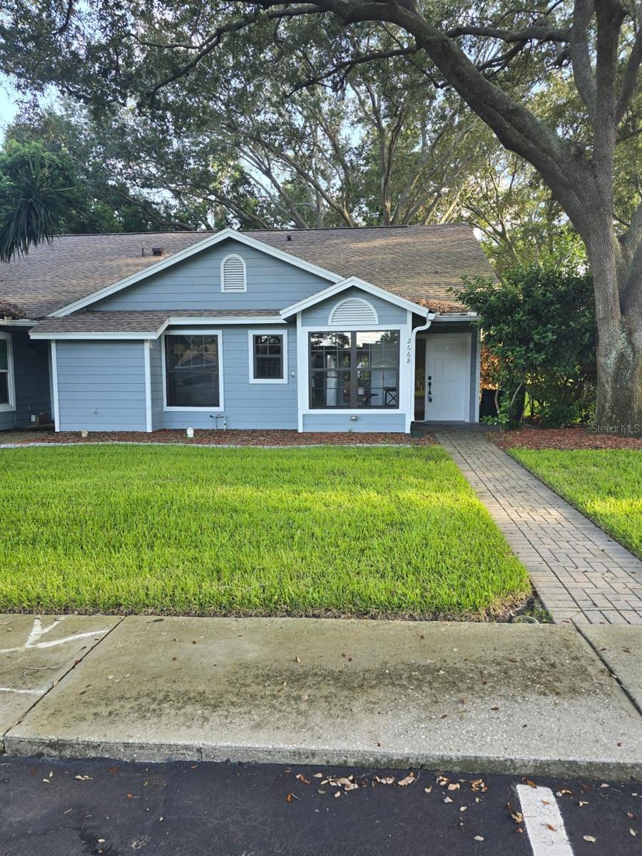 2668 BENTLEY DR - Photo 1