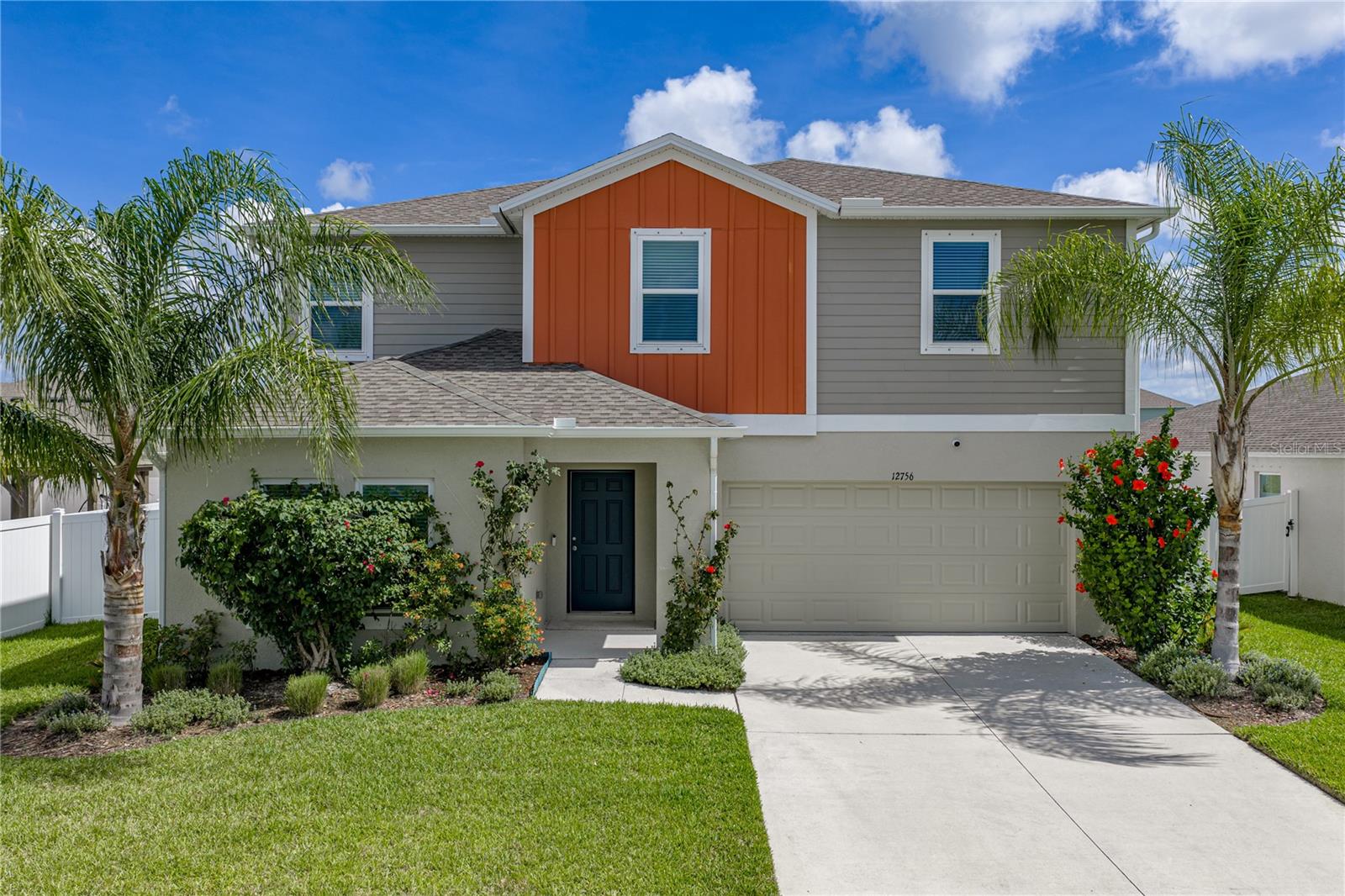 12756 TANNENCREST DR - Photo 1