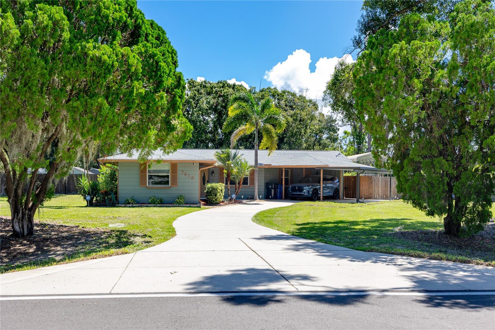 7913 BEASLEY RD - Photo 1