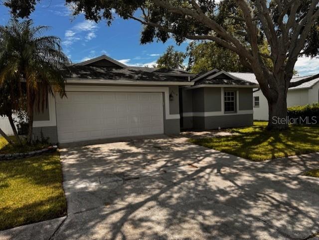 2519 SOUTHERN OAK CIR - Photo 1